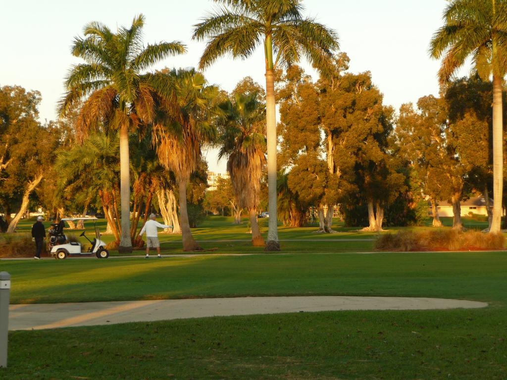 Hollywood Beach Golf Resort Exterior foto